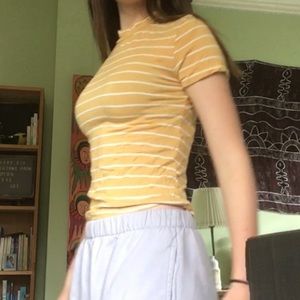 honey yellow soft tee